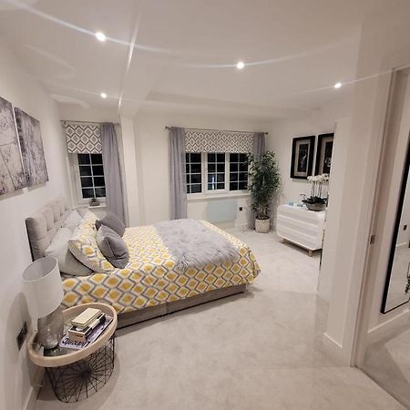 Luxury 2 Bed Apartment In The Heart Of Rochester Rochester  Luaran gambar
