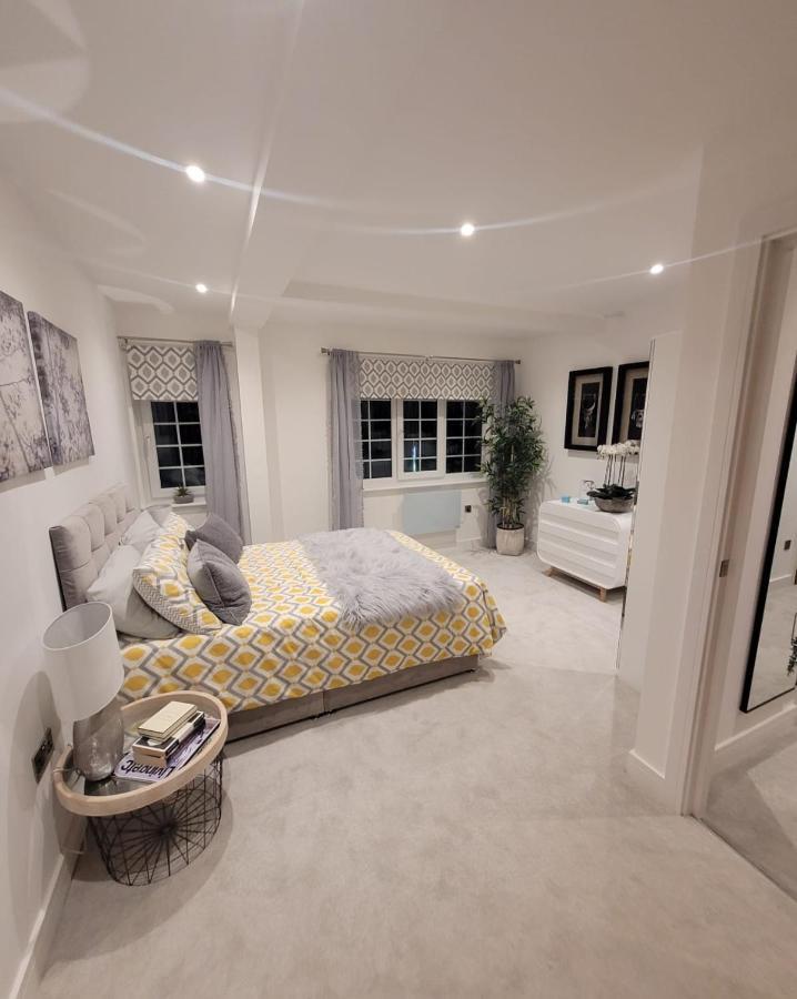 Luxury 2 Bed Apartment In The Heart Of Rochester Rochester  Luaran gambar